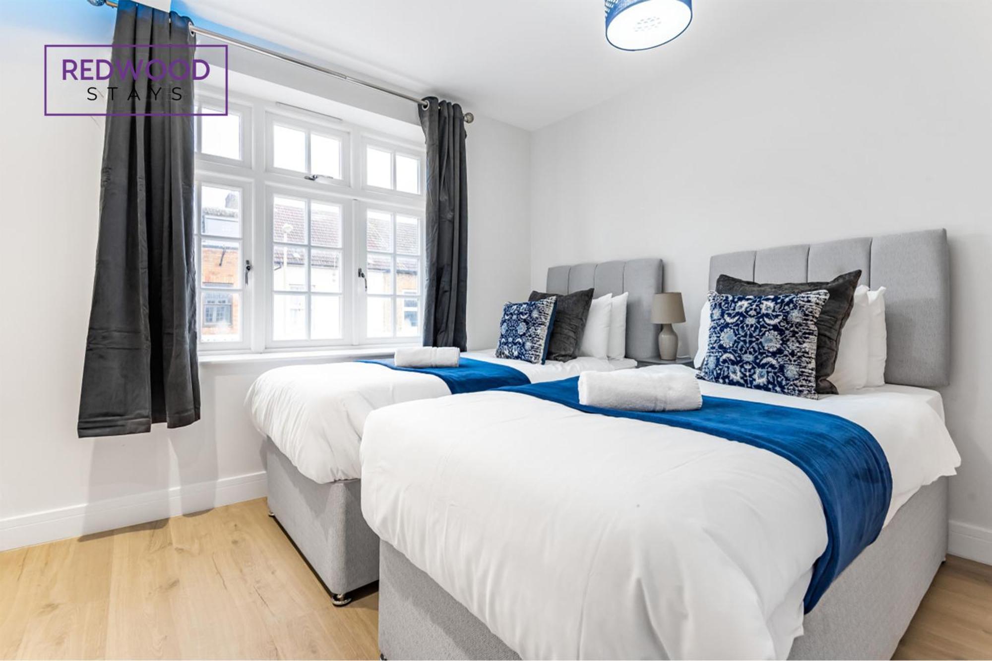 1 Bed 1 Bath Town Center Apartments For Corporates & Contractors, Wifi, Netflix And Parking On Selected Units By Redwood Stays Aldershot Exteriör bild