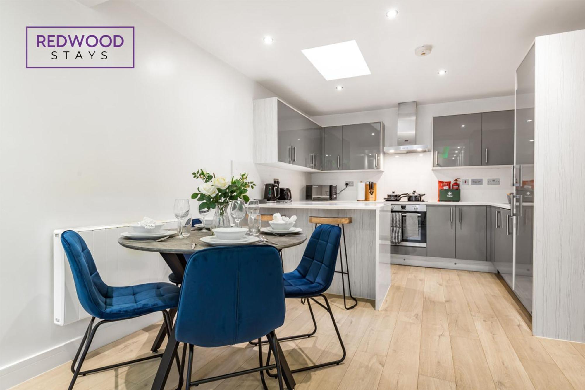 1 Bed 1 Bath Town Center Apartments For Corporates & Contractors, Wifi, Netflix And Parking On Selected Units By Redwood Stays Aldershot Exteriör bild