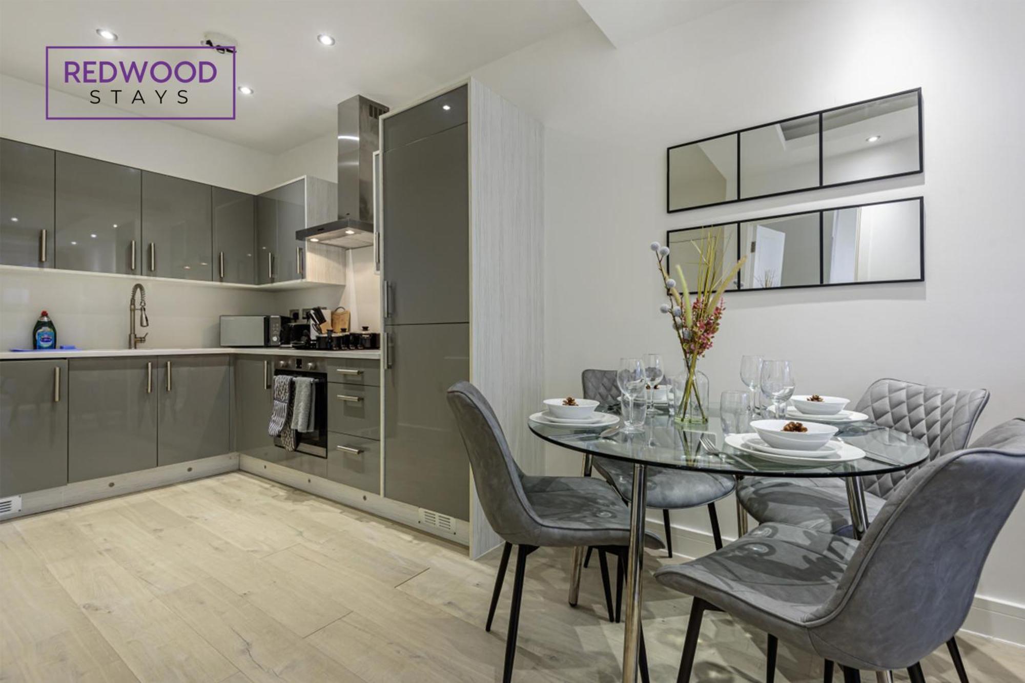 1 Bed 1 Bath Town Center Apartments For Corporates & Contractors, Wifi, Netflix And Parking On Selected Units By Redwood Stays Aldershot Exteriör bild